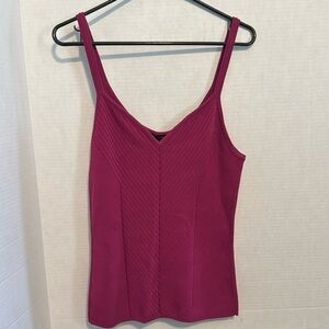 White House Black Market Midnight Orchid V Neck Knit Tank Top Size Large